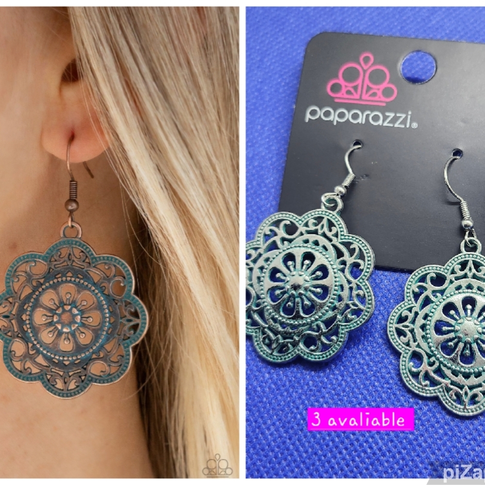 Paparazzi Silver/Blue Earrings